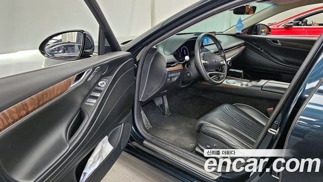 Genesis Electrified G80 2021 — Şəkil 10/20
