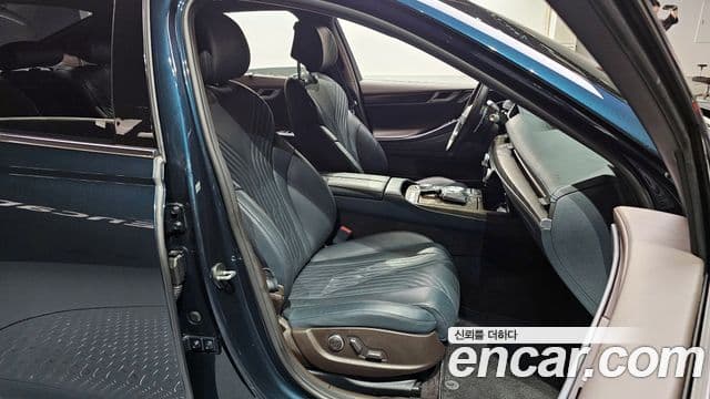 Genesis Electrified G80 2020 — Şəkil 12/20