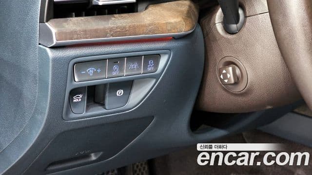 Genesis Electrified G80 2020 — Şəkil 15/20
