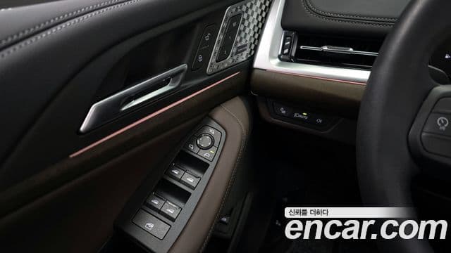 BMW 2 Series Active Tourer 2024 — Photo 3/20