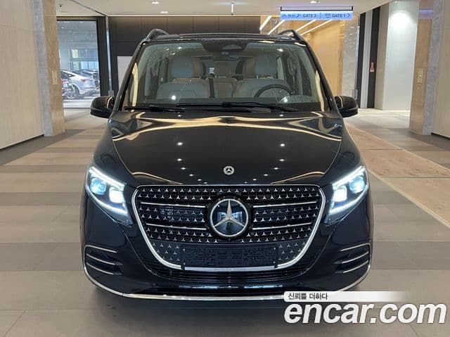 Mercedes-Benz V-Class 2025 — ფოტო 2/20