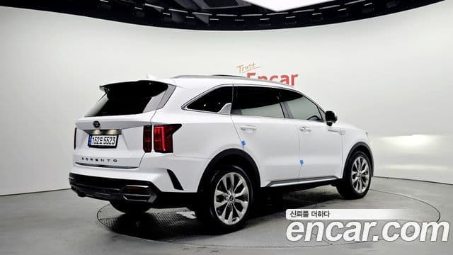 Kia Sorento 2020 — Фото 2/20
