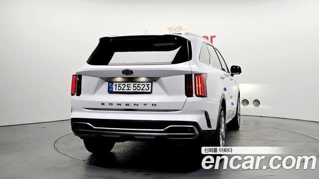 Kia Sorento 2020 — Фото 4/20