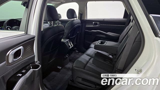 Kia Sorento 2020 — Фото 11/20