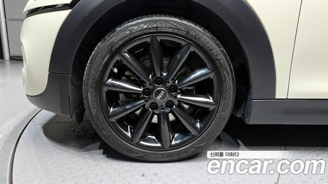 Mini Cooper S 2021 — фото 5 из 20