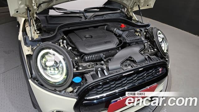 Mini Cooper S 2021 — фото 6 из 20