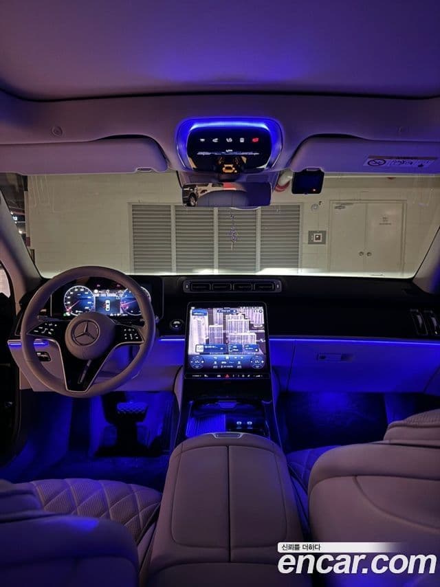 Mercedes-Benz S-Class 2023 — Photo 2/6