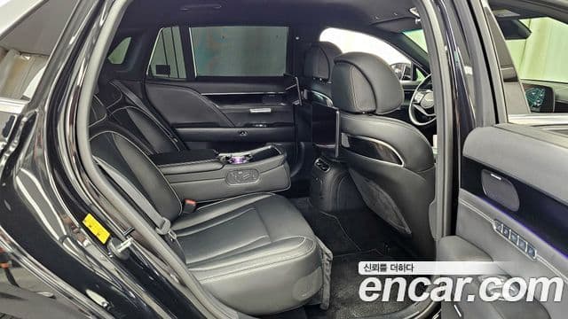 Genesis G90 2023 — ფოტო 12/20