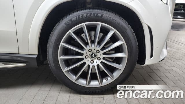 Mercedes-Benz GLE-Class 2023 — ფოტო 5/20