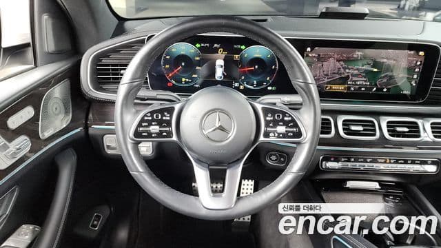 Mercedes-Benz GLE-Class 2023 — ფოტო 13/20