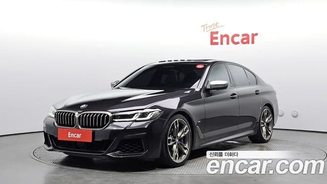 BMW 5 Series 2021 — Şəkil 1/20