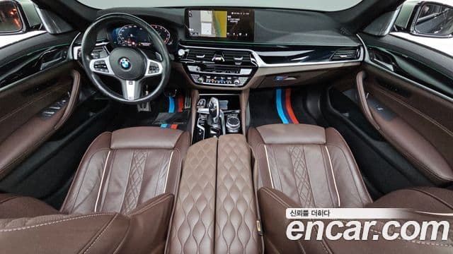 BMW 5 Series 2021 — Şəkil 7/20