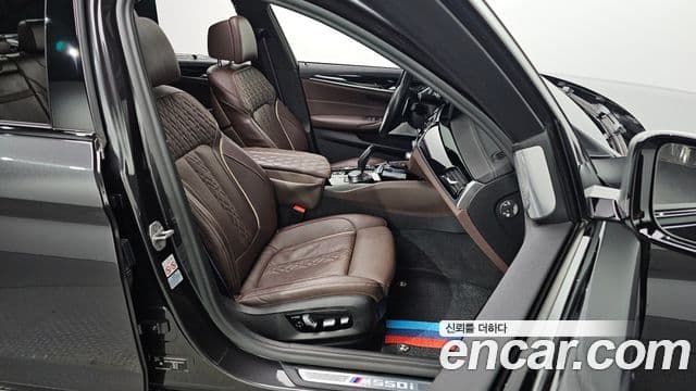 BMW 5 Series 2021 — Şəkil 12/20