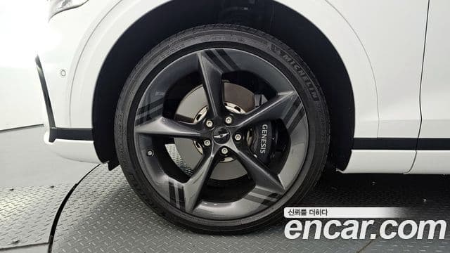 Genesis GV70 2024 — ფოტო 5/20