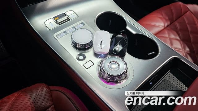 Genesis GV70 2024 — ფოტო 9/20