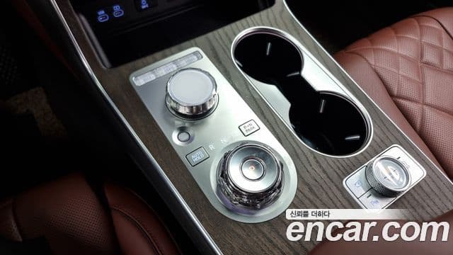 Genesis GV80 2023 — ფოტო 9/20