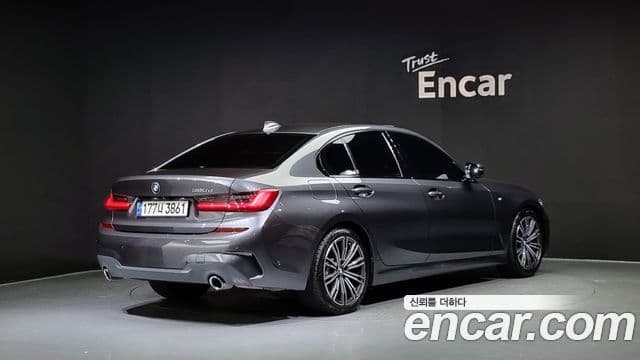 BMW 3 Series 2020 — ფოტო 2/20