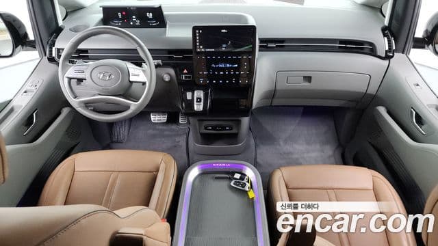 Hyundai Staria 2024 — ფოტო 7/20
