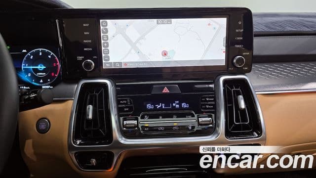 Kia Sorento 2020 — Şəkil 16/20