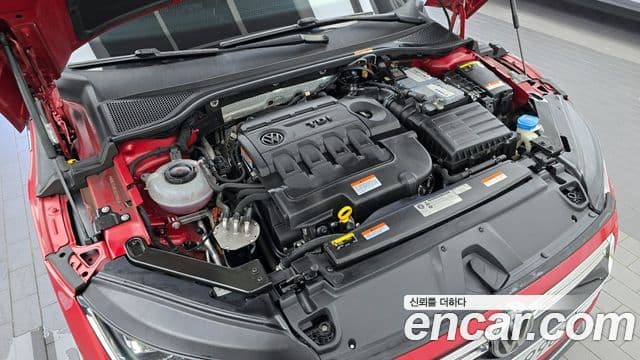 Volkswagen Arteon 2018 — ფოტო 5/20