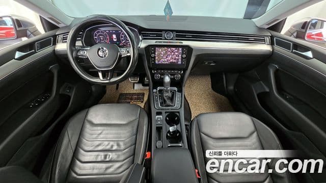 Volkswagen Arteon 2018 — ფოტო 9/20