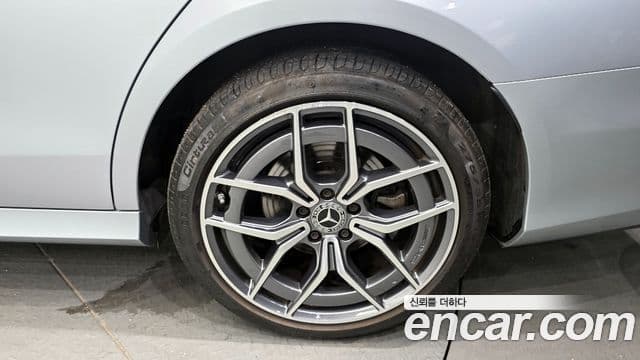 Mercedes-Benz E-Class 2021 — Şəkil 5/20
