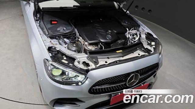 Mercedes-Benz E-Class 2021 — Şəkil 6/20