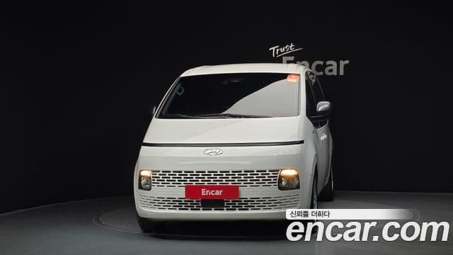 Hyundai Staria 2022 — Şəkil 2/20