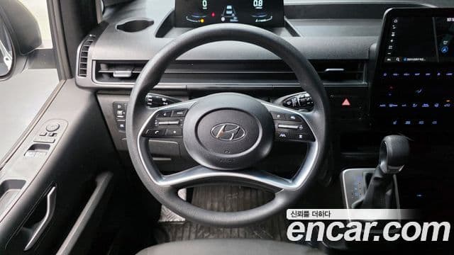 Hyundai Staria 2022 — Şəkil 13/20
