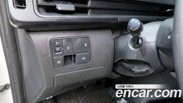 Hyundai Staria 2022 — Şəkil 15/20