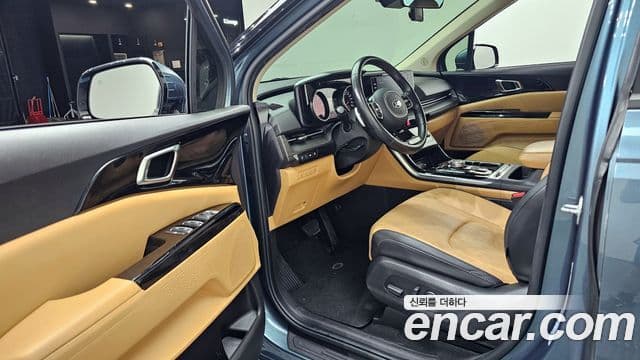 Kia Carnival 2020 — ფოტო 10/20