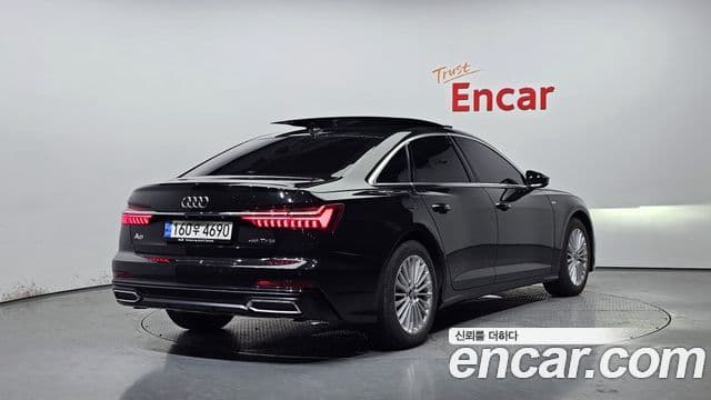 Audi A6 2020 — Фото 2/20
