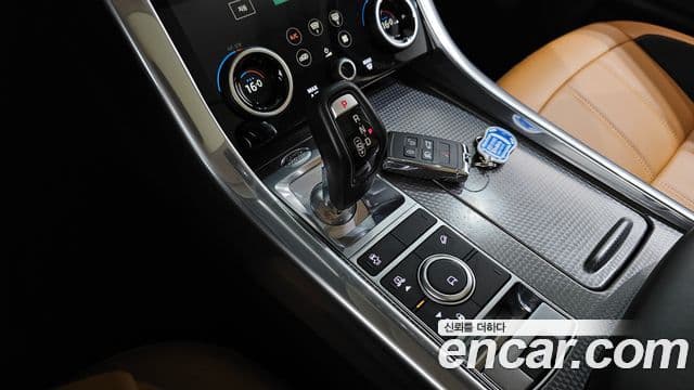 Land Rover Range Rover Sport 2020 — Şəkil 8/20