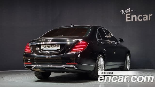 Mercedes-Benz S-Class 2019 — Şəkil 19/20