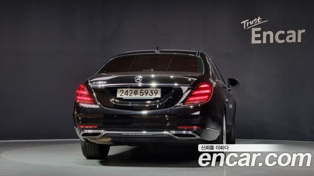 Mercedes-Benz S-Class 2019 — Şəkil 12/20