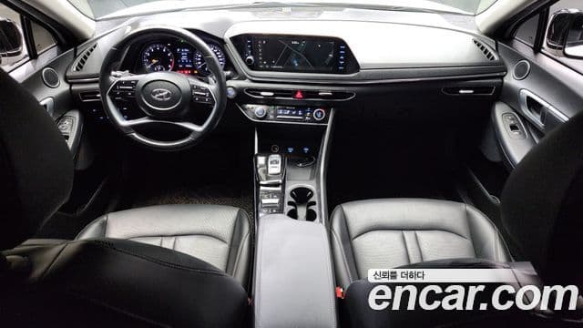 Hyundai Sonata 2020 — Фото 7/20