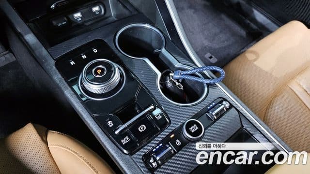 Kia K5 2020 — ფოტო 9/20