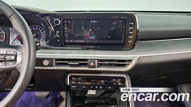 Kia K5 2020 — ფოტო 15/20