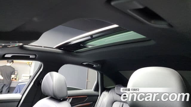 Audi A6 2023 — Şəkil 17/20
