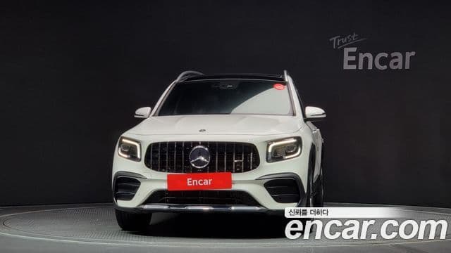 Mercedes-Benz GLB-Class 2021 — ფოტო 3/20