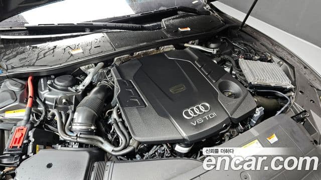 Audi A7 2021 — ფოტო 6/20