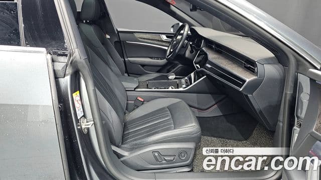 Audi A7 2021 — ფოტო 11/20