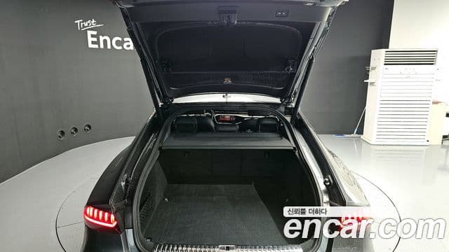 Audi A7 2021 — ფოტო 20/20