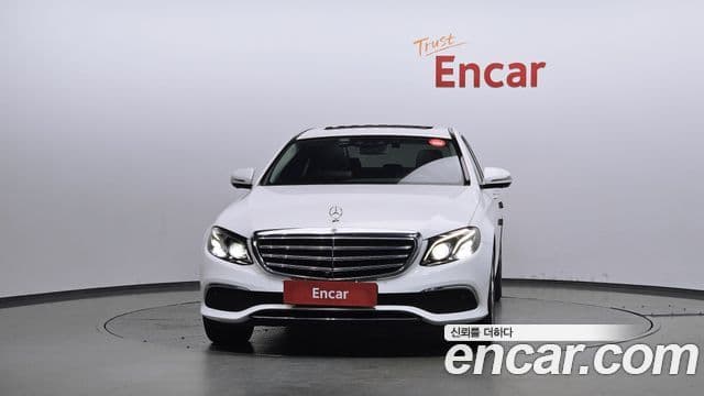 Mercedes-Benz E-Class 2018 — Şəkil 3/20