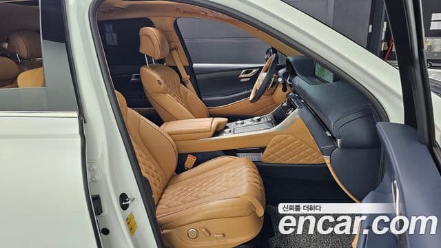 Genesis GV80 2023 — ფოტო 12/20