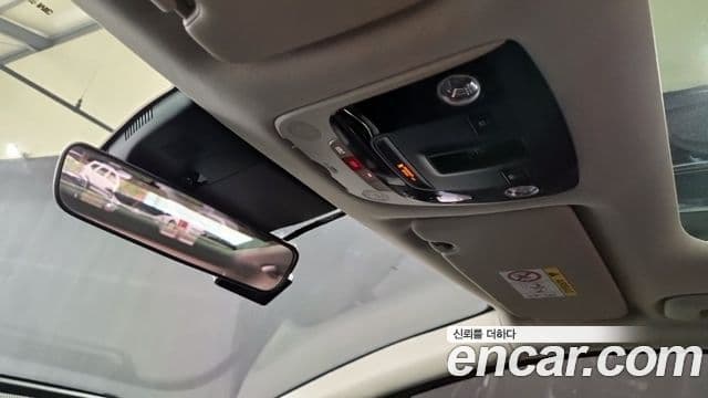 Kia Sportage 2021 — Şəkil 16/18