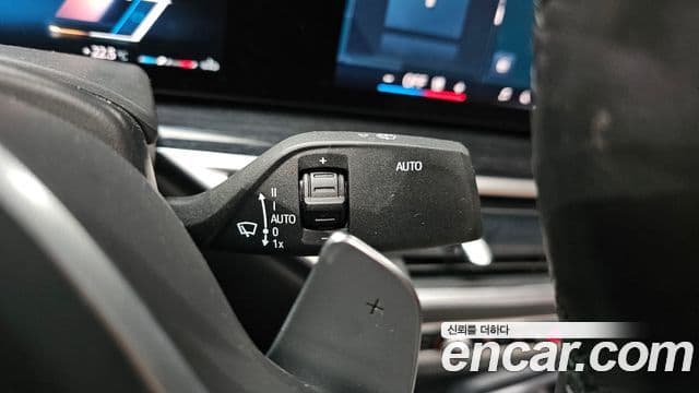 BMW X6 2024 — Photo 9/31