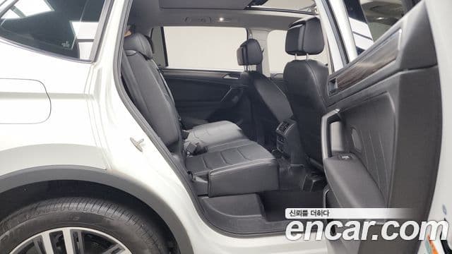 Volkswagen Tiguan Allspace 2022 — ფოტო 12/20