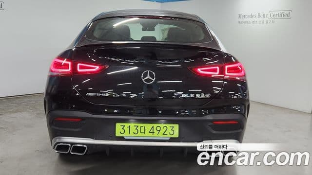 Mercedes-Benz GLE-Class 2020 — Photo 2/19