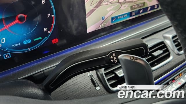 Mercedes-Benz GLE-Class 2020 — ფოტო 7/19